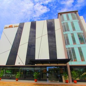 Lovina Inn Batam Centre